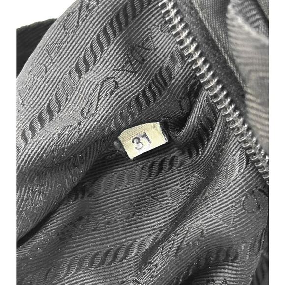 PRADA Black Tote Bag A-A28993 - Picture 9 of 13